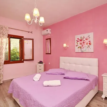 Koromilia Apartament *