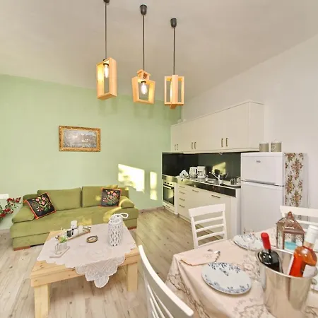 Koromilia Apartmán *