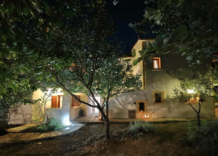 Koromilia Apartment *