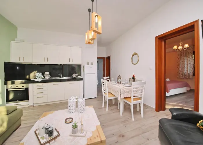 Koromilia * Neo Klima