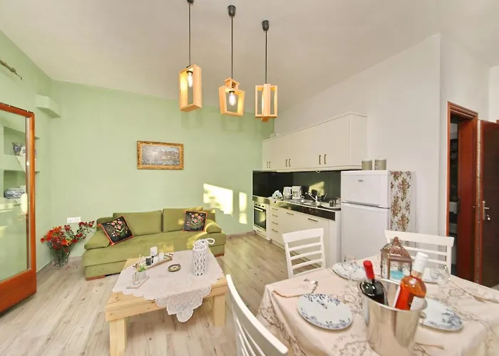 Koromilia Apartment *