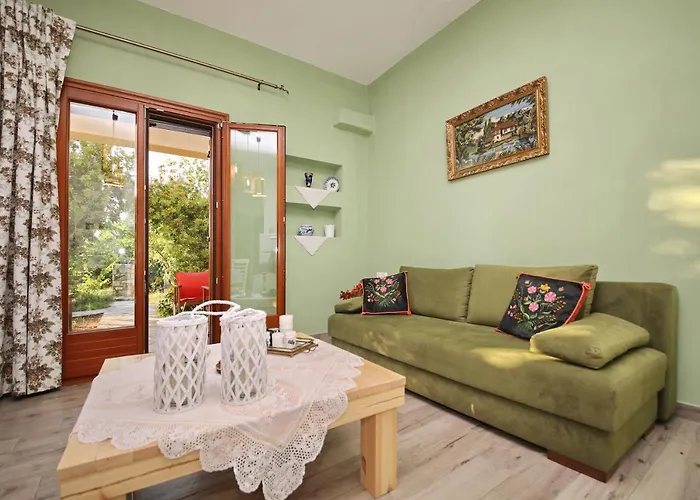 Koromilia Apartment *